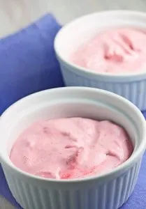 strawberry mousse recipe with fresh strawberries, sour cream, and whipped cream.
