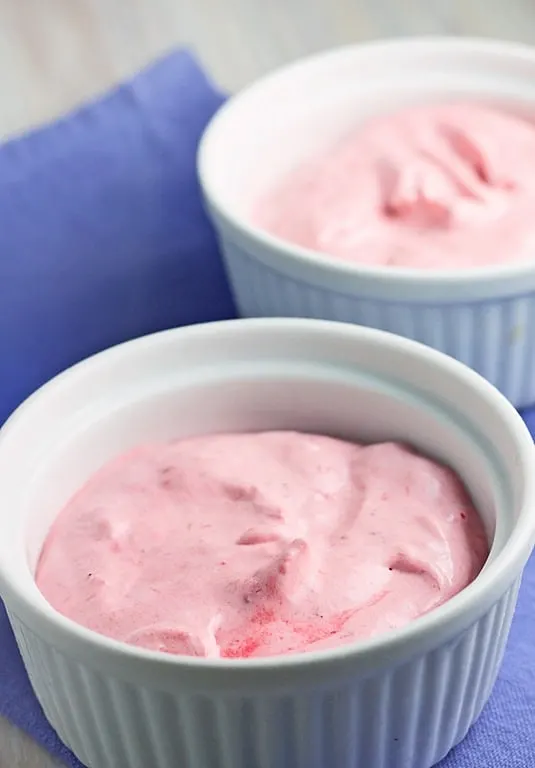 strawberry mousse recipe with fresh strawberries, sour cream, and whipped cream.