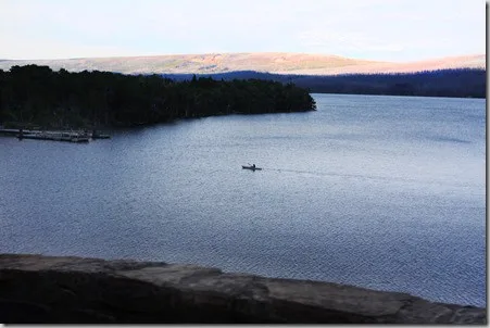 St. Mary lake kiyak ~